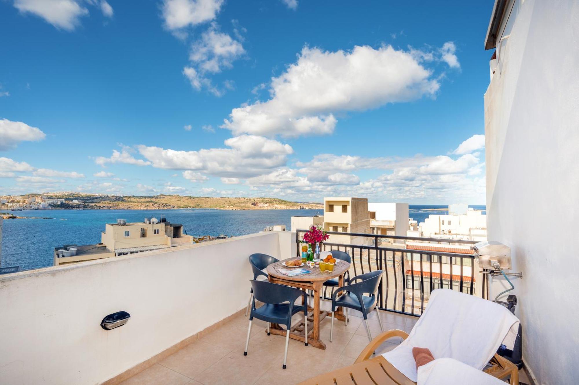 Seashells 2 Bedroom Apartment With Sunny Terrace With Stunning Sea Views - By Getawaysmalta Bahía de San Pablo Exterior foto