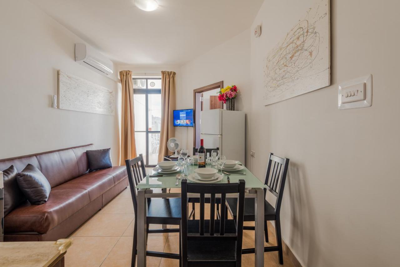 Seashells 2 Bedroom Apartment With Sunny Terrace With Stunning Sea Views - By Getawaysmalta Bahía de San Pablo Exterior foto